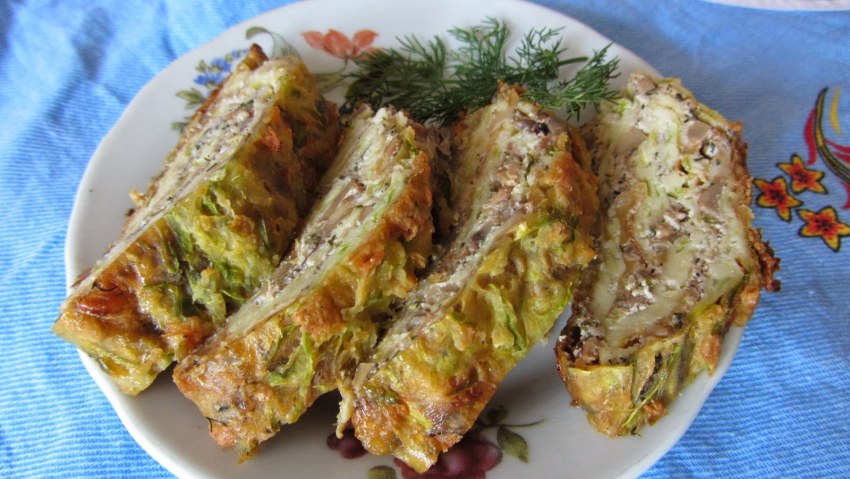 Рулет из кабачков
