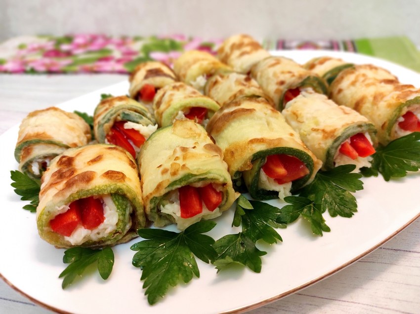 Рулетики цуккини
