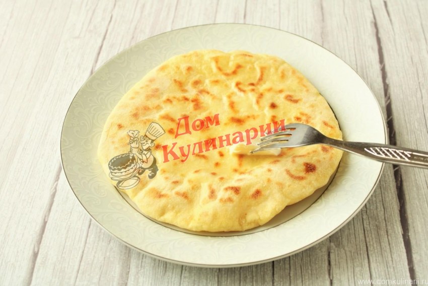 Лепешки с сыром и зеленым луком