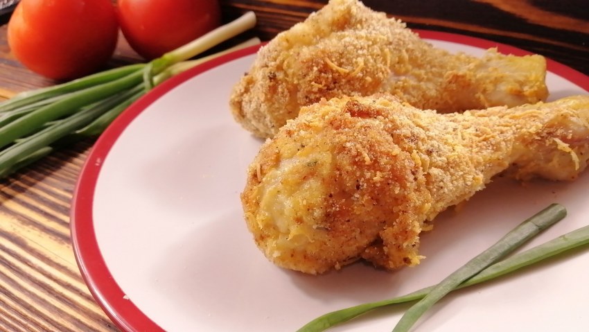 Куриные стрипсы в кукурузных хлопьях
