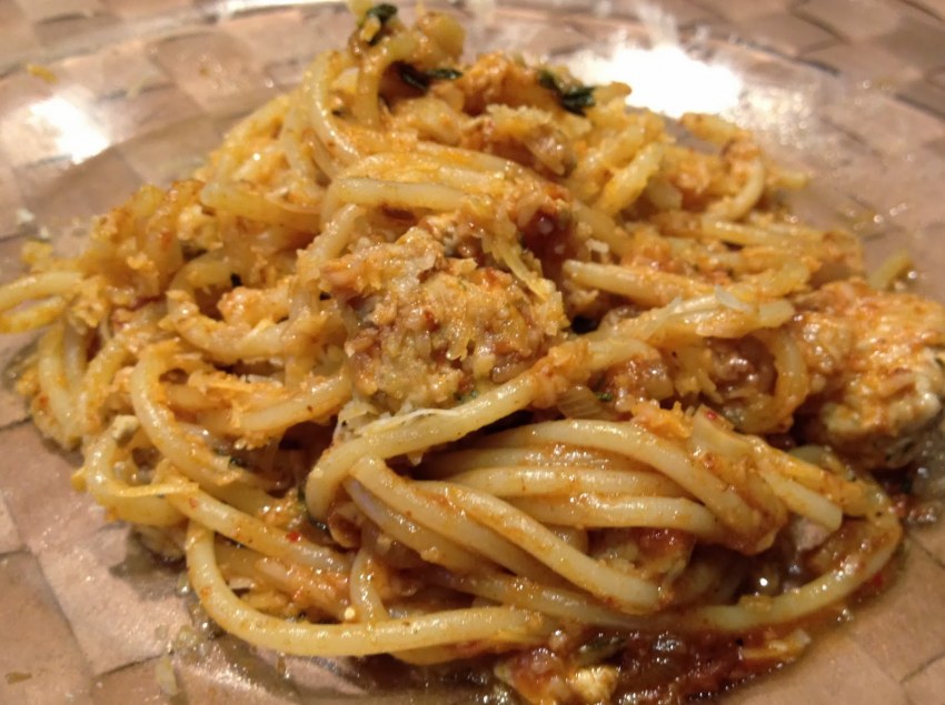 Макароны с аджикой