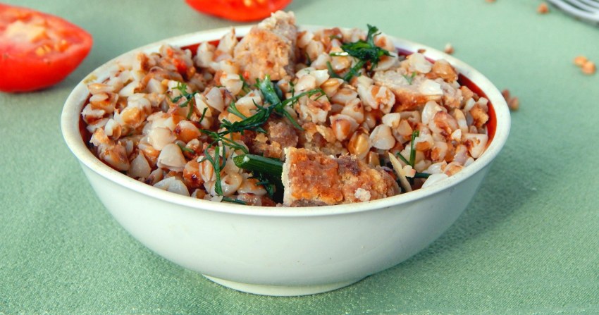 Каша гречневая с морковью