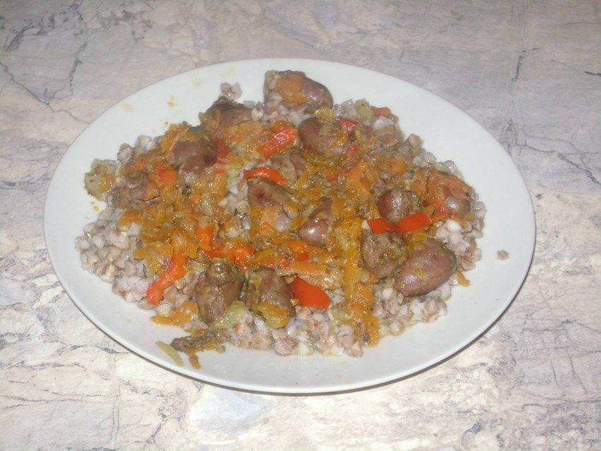 Гречка с морковкой и луком