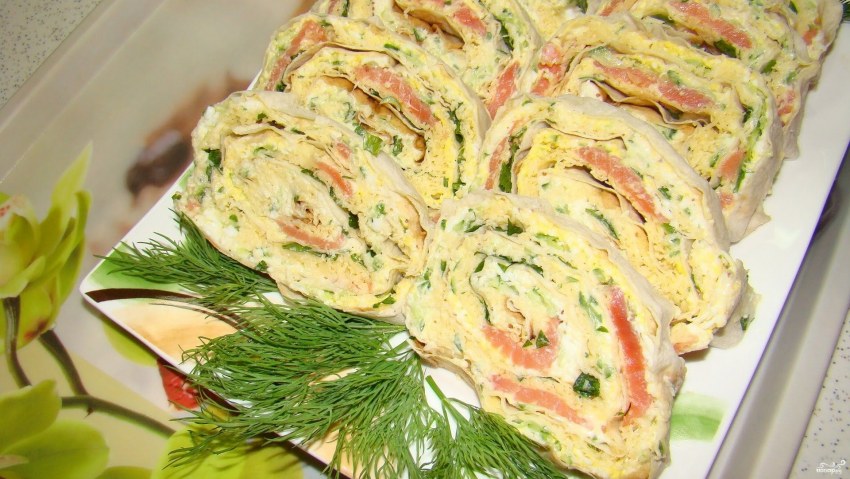 Рулет из лаваша с рыбой
