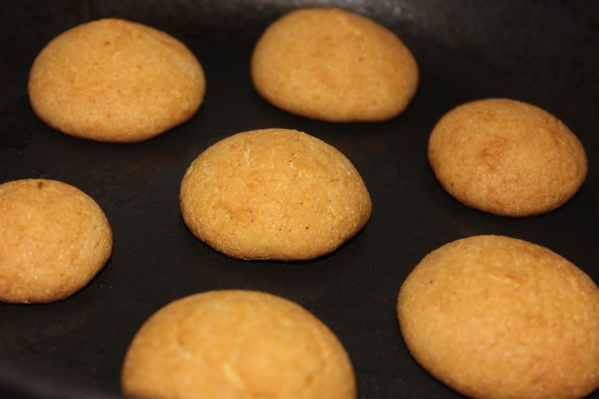 Пирожки из кукурузной муки