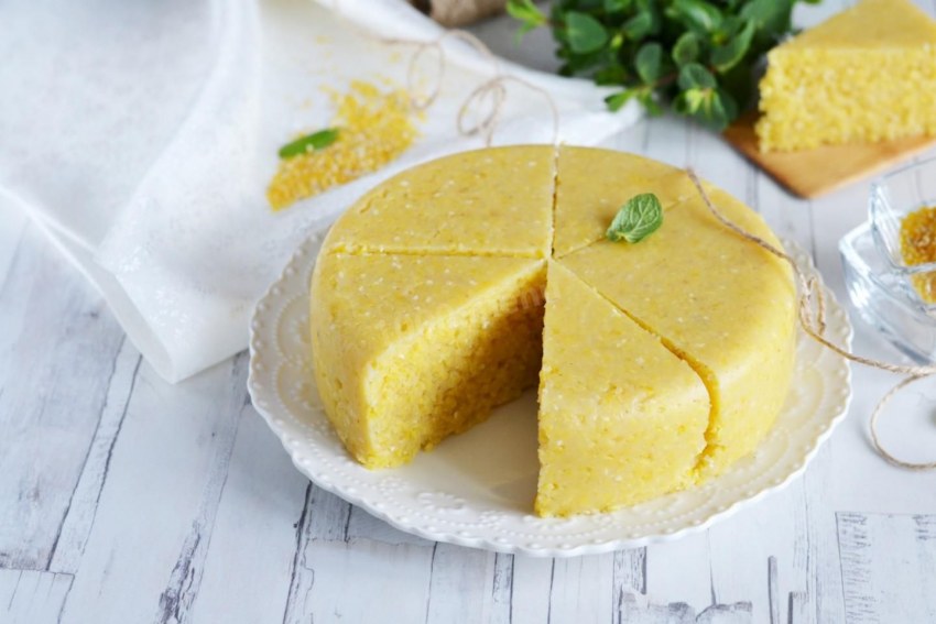 Мамалыга из кукурузной молдавская