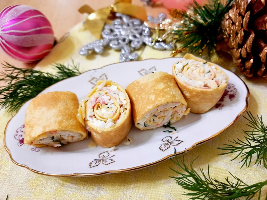 Рулетики из омлета с начинкой