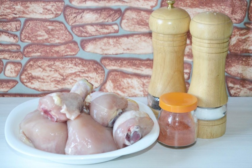 Куриный рулет в ветчиннице