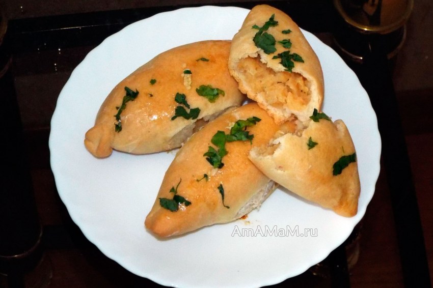 Постные пирожки с горохом
