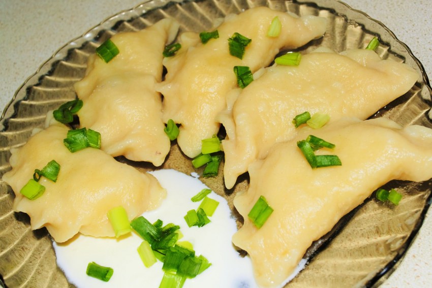 Вареники с квашеной капустой