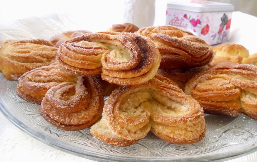 Булочки с сахаром