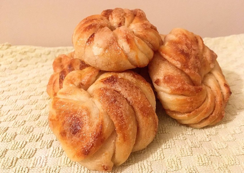 Булочки с сахаром