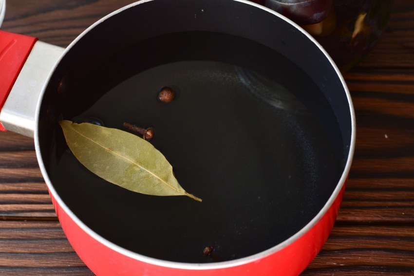 Bay leaves Индия