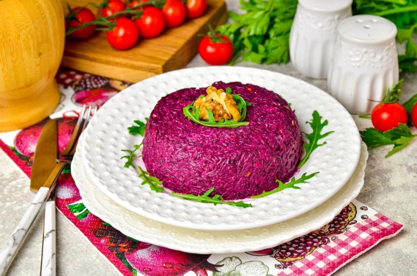 Салат со свёклой и грецкими орехами