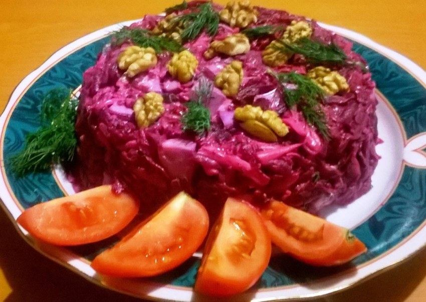 Полосатая свёкла салат