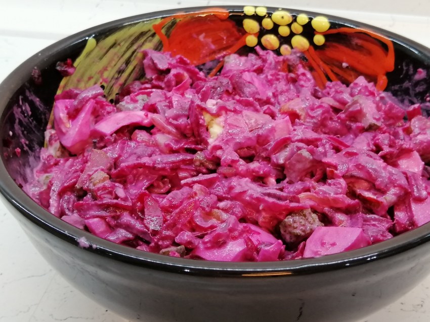 Салат из свеклы с яйцом