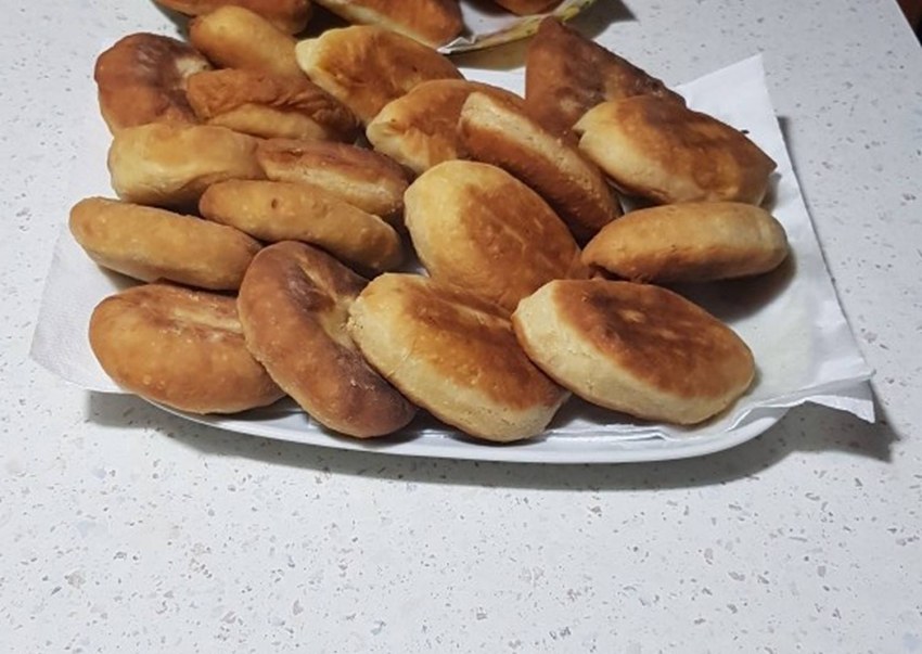 Пирожки на воде и дрожжах