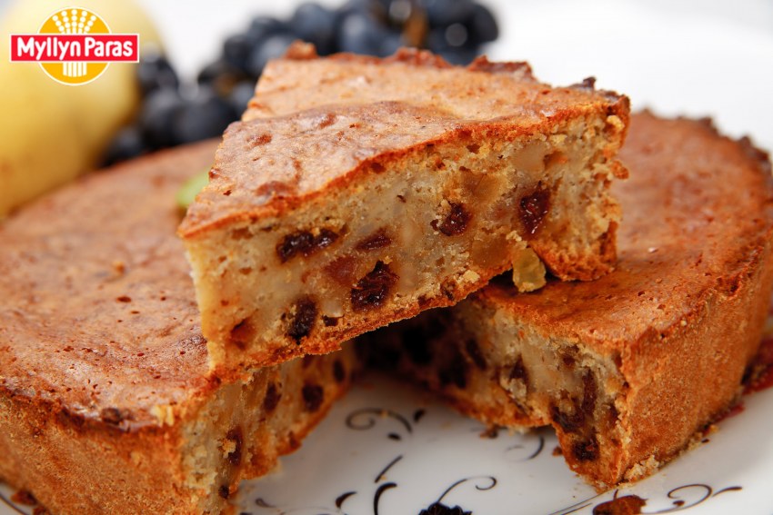 Пирог с изюмом