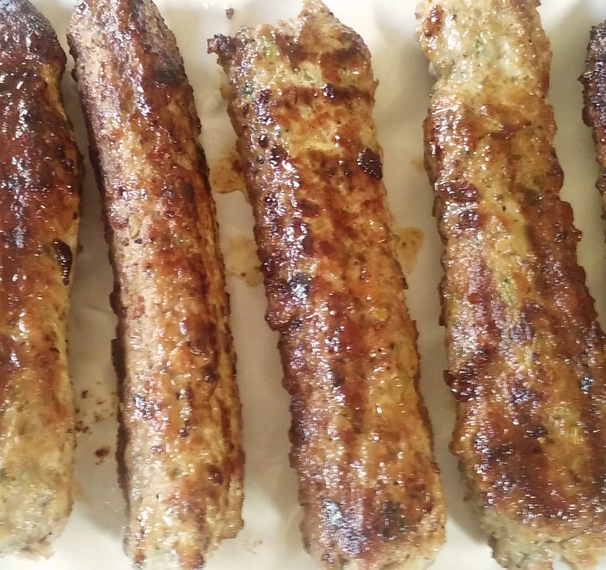 Рубленные колбаски из мяса