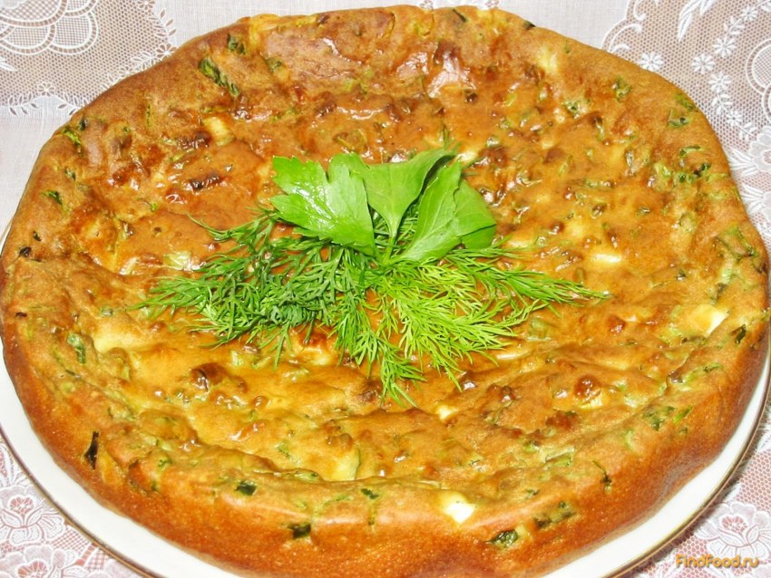 Пирог с зеленым луком и яйцом