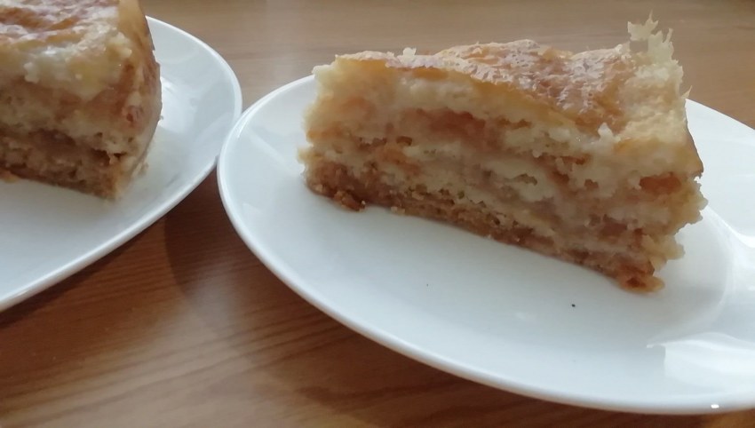 Шарлотка с яблоками Юлии Высоцкой