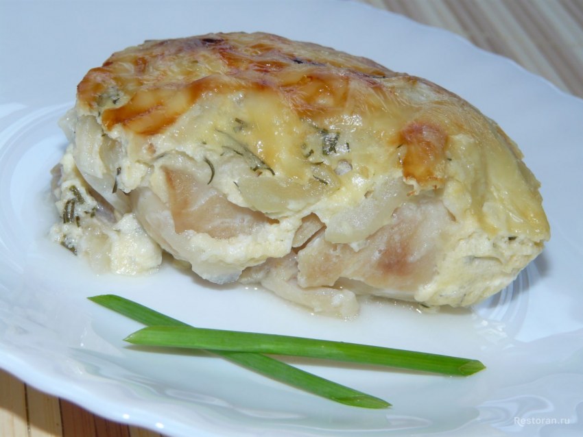Куриная грудка с грибами и сыром