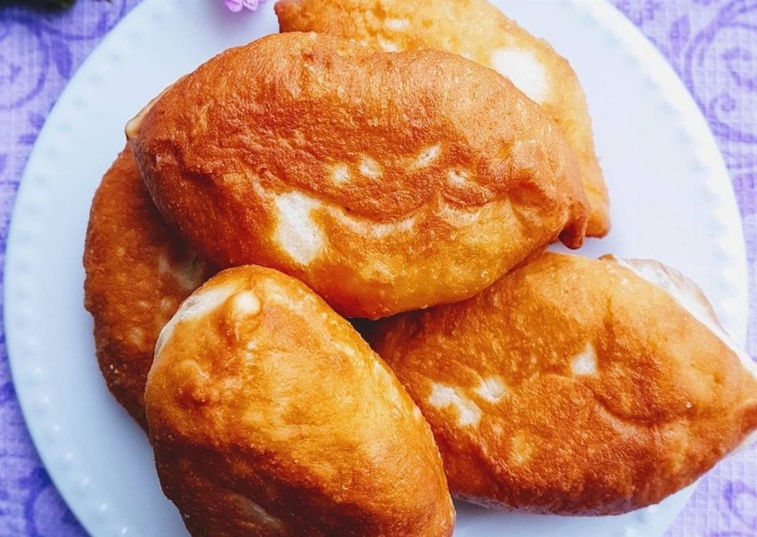 Пирожки жареные