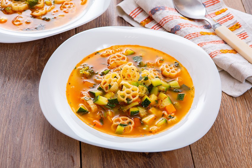 Минестроне с макаронами