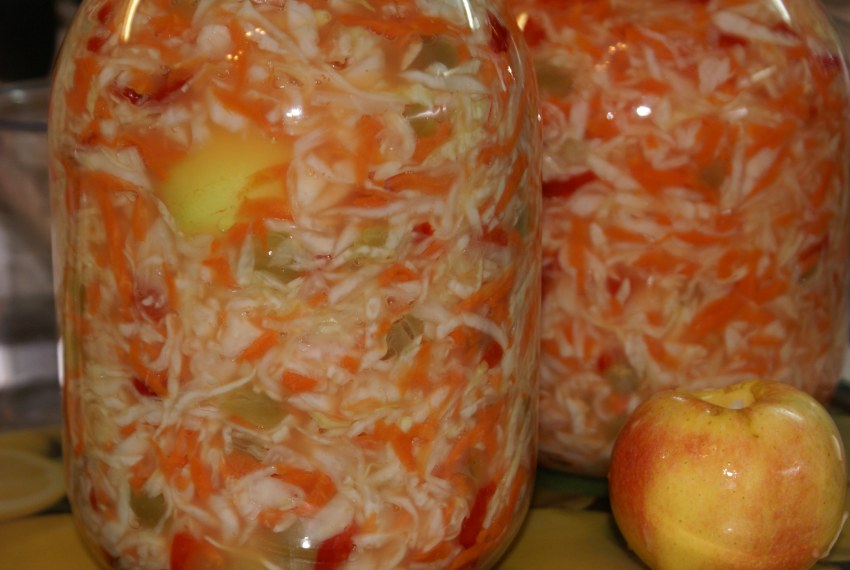 Квашеная капуста с яблоками на зиму