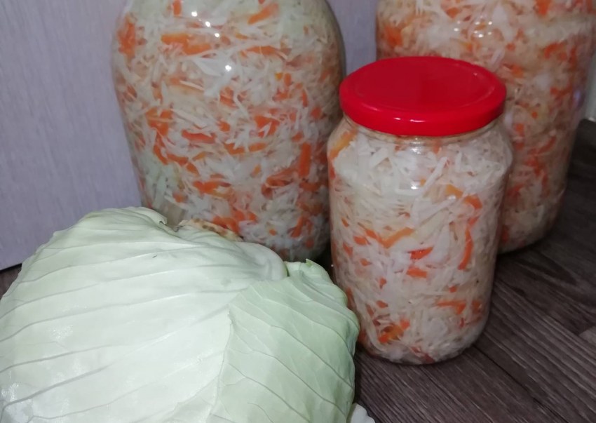 Квашеная капуста на зиму в банках