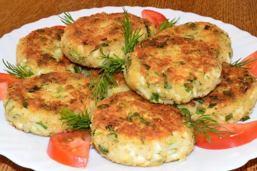 Куриные котлеты с начинкой