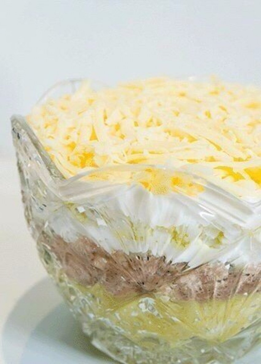 Цезарь с мимозой
