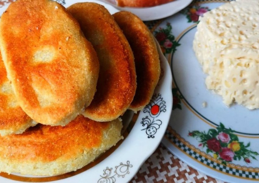 Грузинские кукурузные лепешки мчади