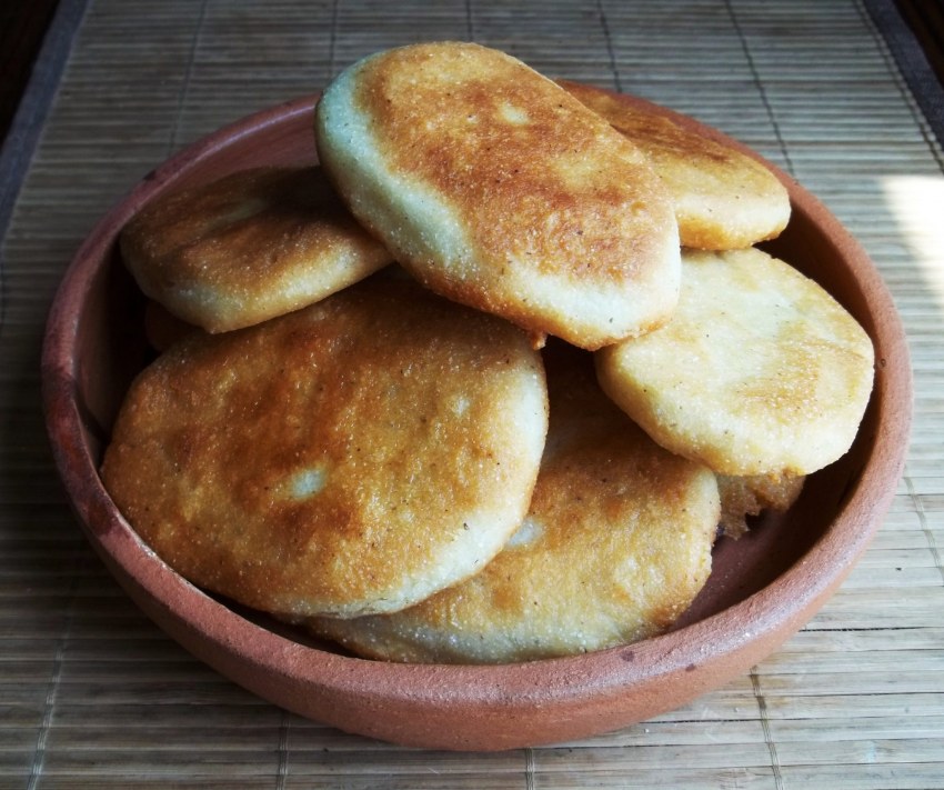Грузинские кукурузные лепешки мчади