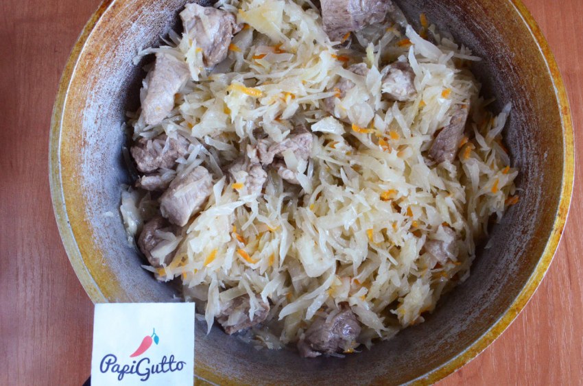Квашеная капуста с грибами