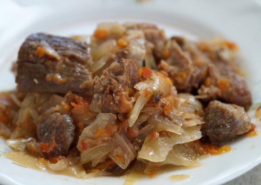Тушеное мясо в мультиварке