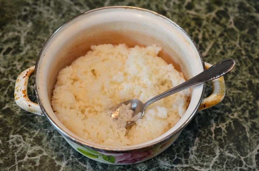 Плов из свинины в кастрюле