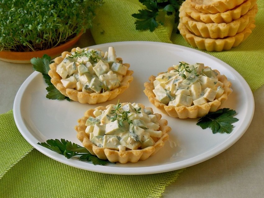 Салат в лаваше