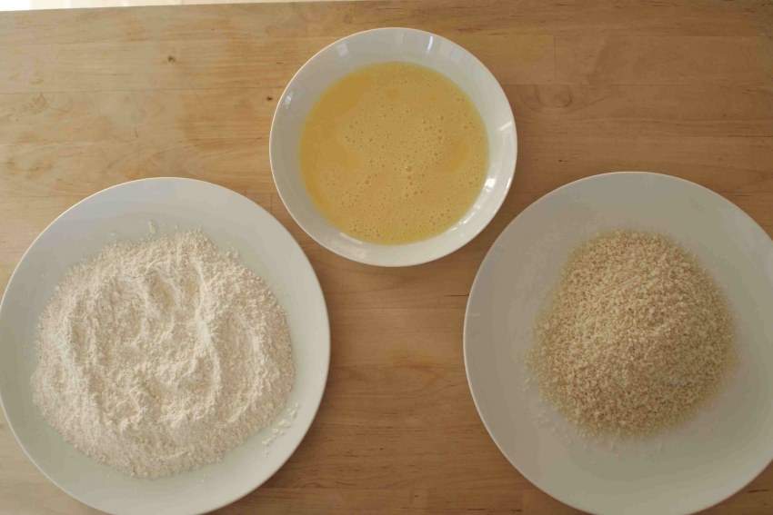 Панировка в муке и яйце