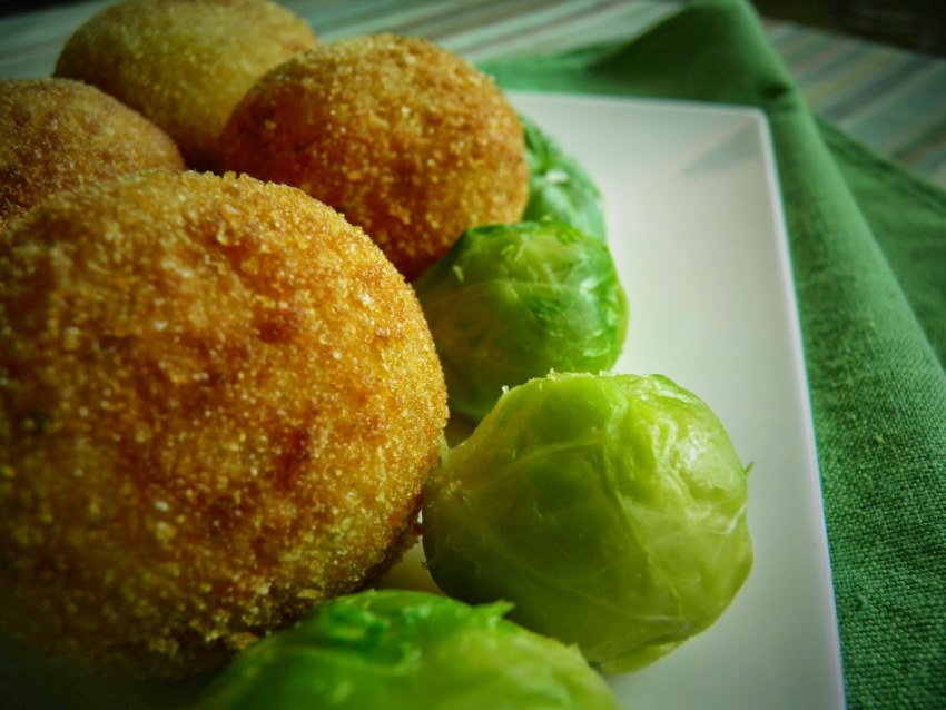 Сырные шарики из картошки