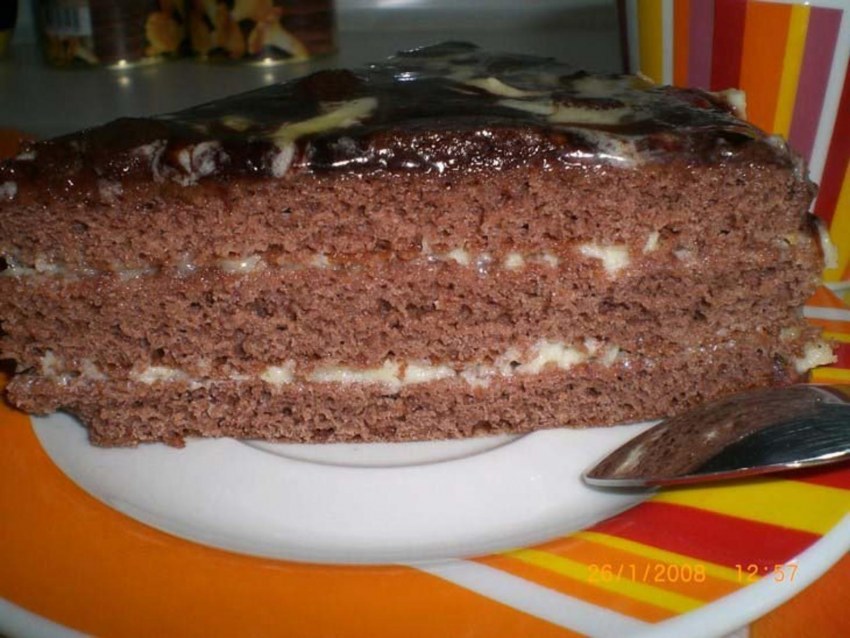 Шоколадный торт Прага со сгущенкой