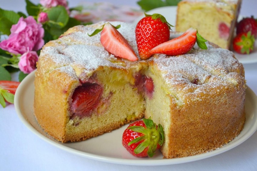 Шарлотка с яблоками Юлии Высоцкой