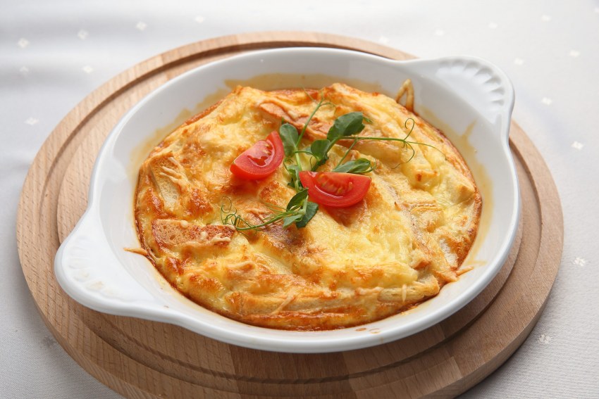 Омлет по испански с морепродуктами