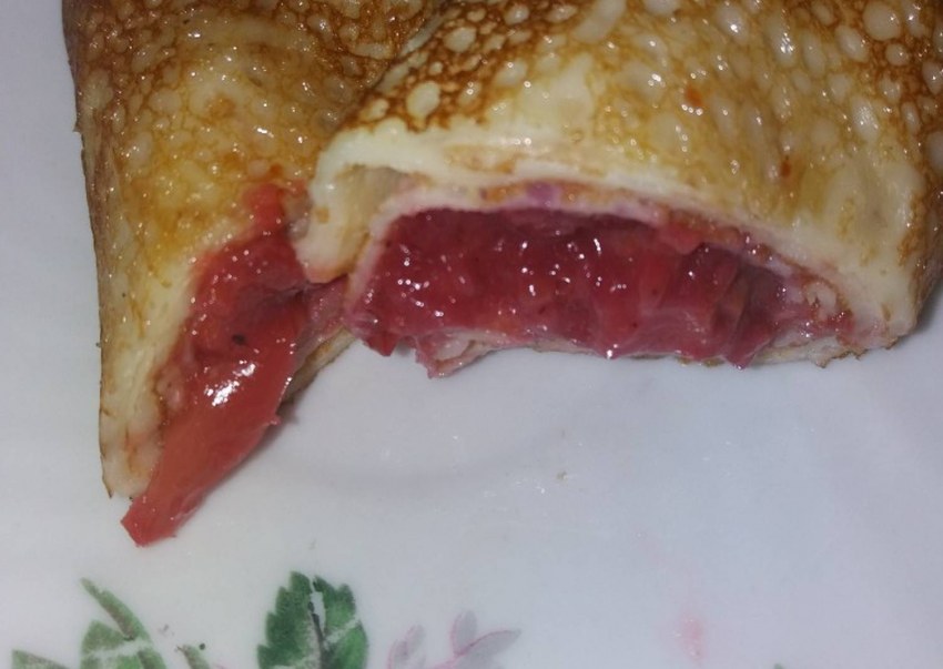 Блинчики фаршированные яблоками