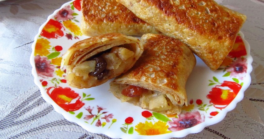 Блины с яблочной начинкой