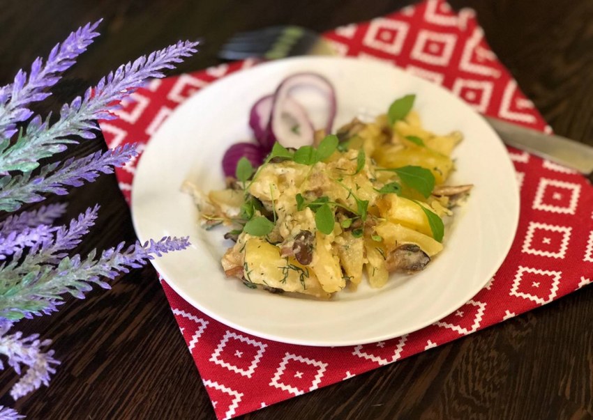 Картошка с вешенками в духовке