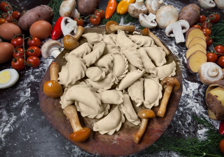 Вареники с грибами