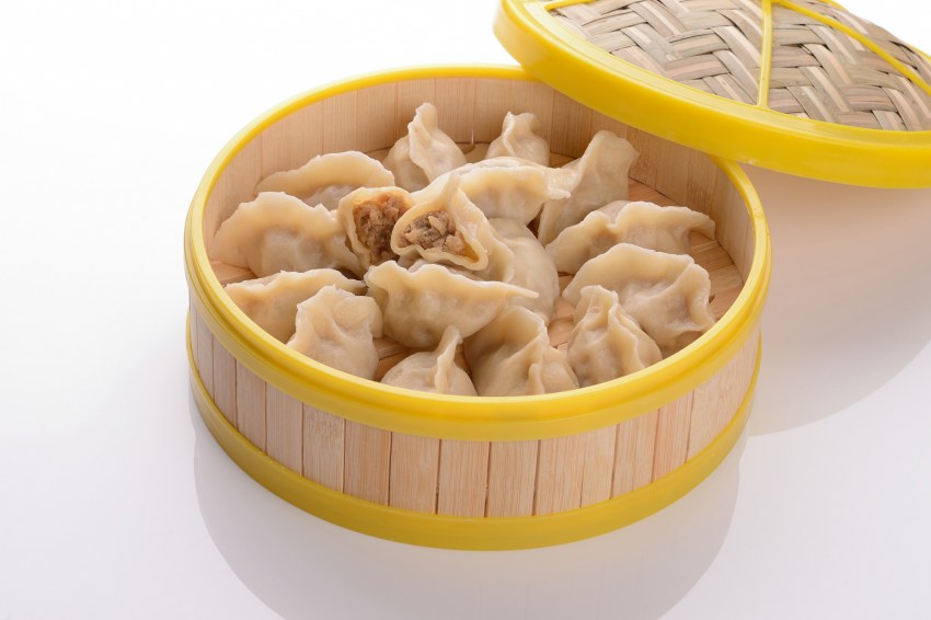 Китайские пельмени с свининой и грибами