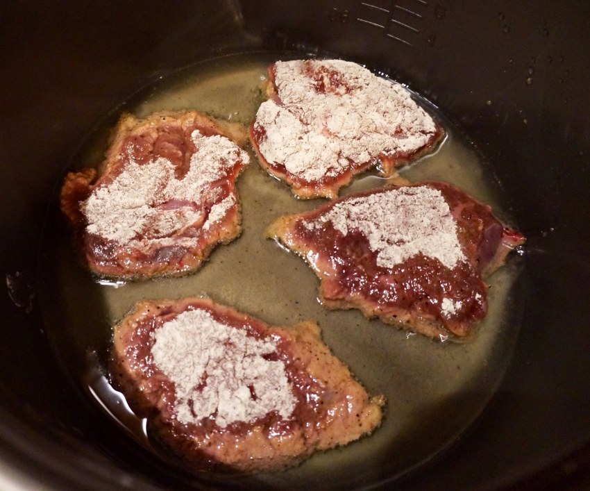 Печень кусками жареная