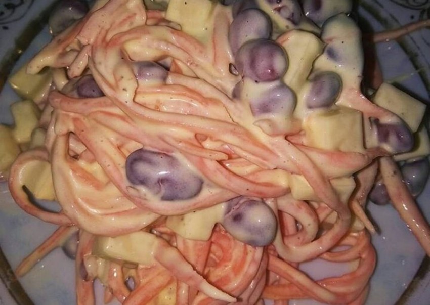 Салат с фасолью и корейской